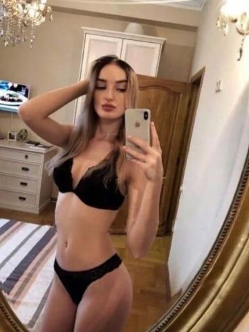 Полина